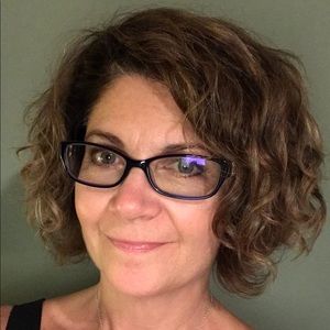 Meet your Posher, Josephine